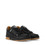 Louis Vuitton Trainer Sneaker in Black 1AHTSW