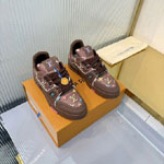 Louis Vuitton Trainer Sneaker 1AJWFS