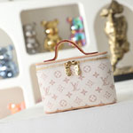 Louis Vuitton Nice Beauty Beige M2A284