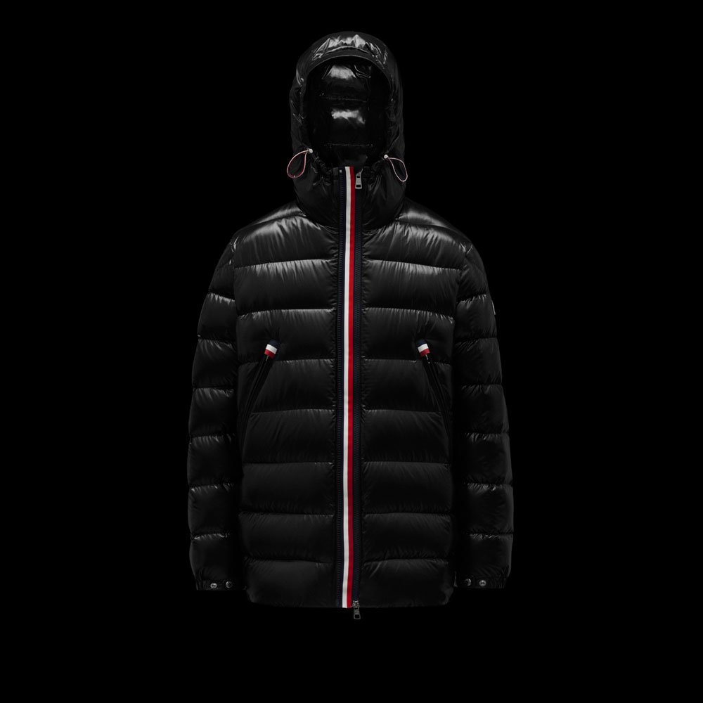 Moncler Black Courcillon Short Down Jacket G20911A0001968950999